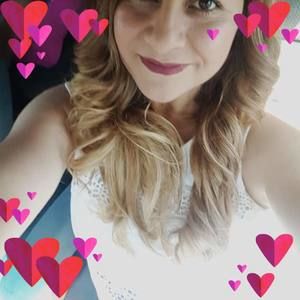 Meet your Posher, Mayra